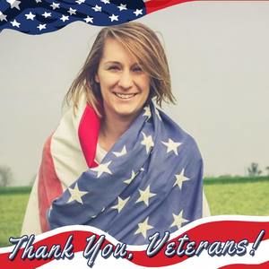 Meet your Posher, Dena